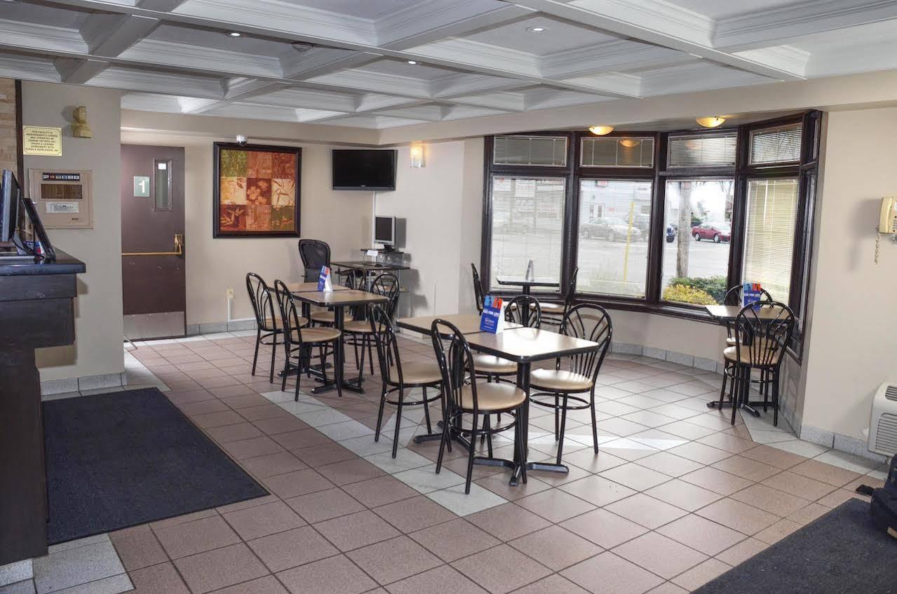 Motel Super 8 By Wyndham